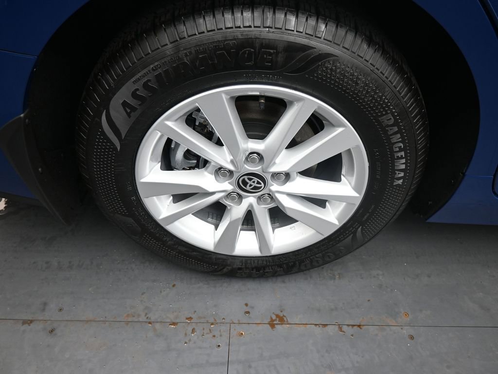 New 2026 Toyota Camry LE image 10