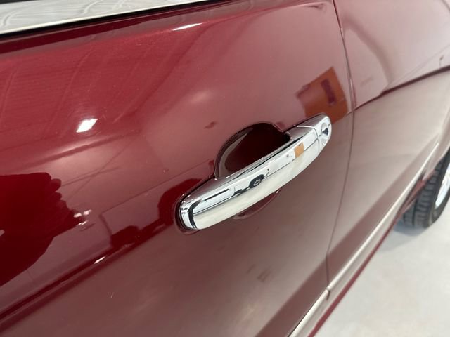 Used 2015 GMC Acadia Denali image 18