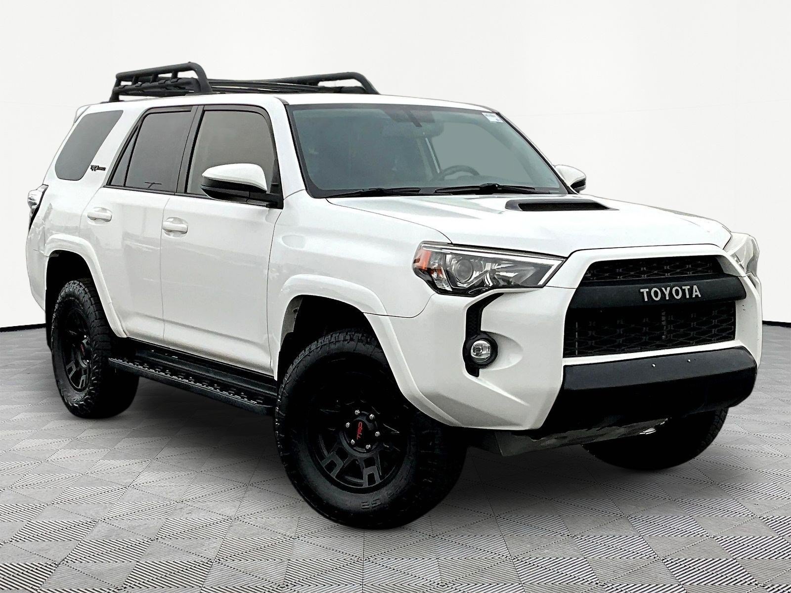 Used 2019 Toyota 4Runner TRD Pro AWD/4WD image 3