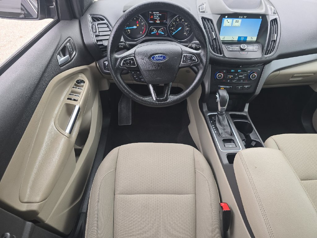 Used 2019 Ford Escape SE FWD image 21