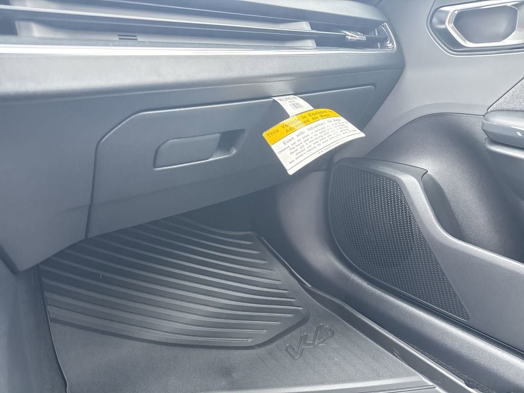 New 2025 Kia K4 EX FWD image 36