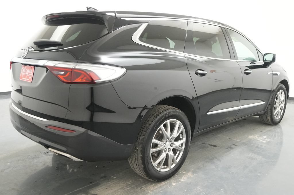 Used 2022 Buick Enclave Premium AWD/4WD image 8