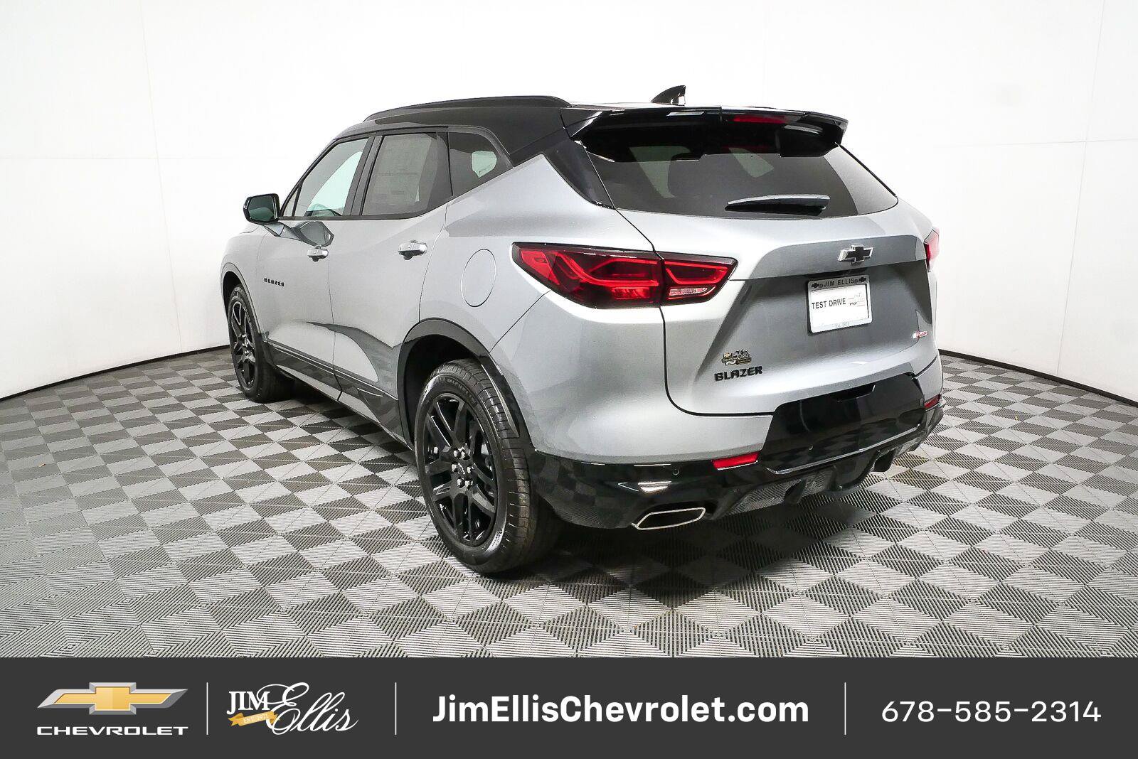 New 2026 Chevrolet Blazer RS w/ LPO, Floor Liner Package FWD image 32