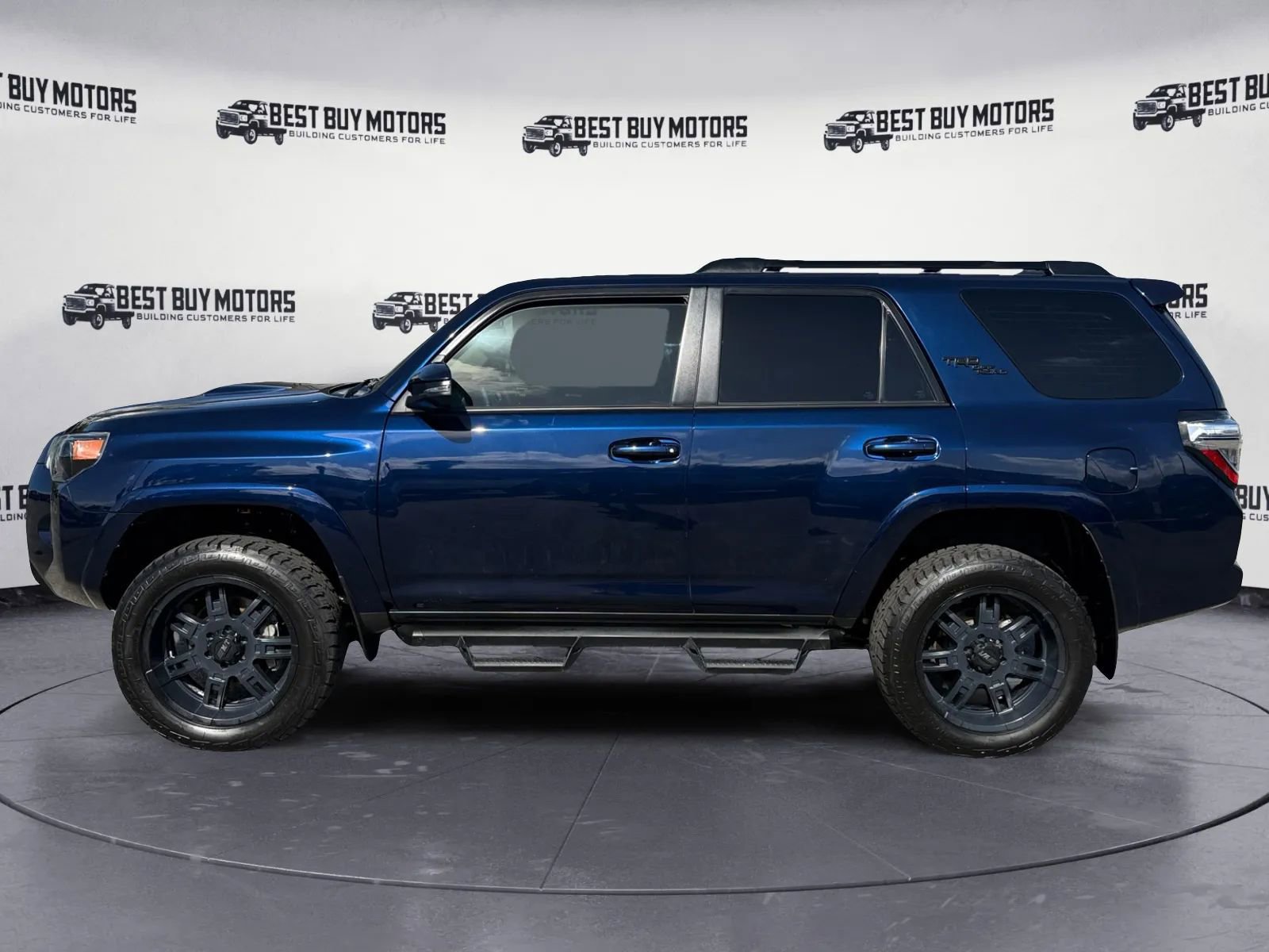 Used 2020 Toyota 4Runner TRD Off-Road Premium w/ Moonroof Package AWD/4WD image 5
