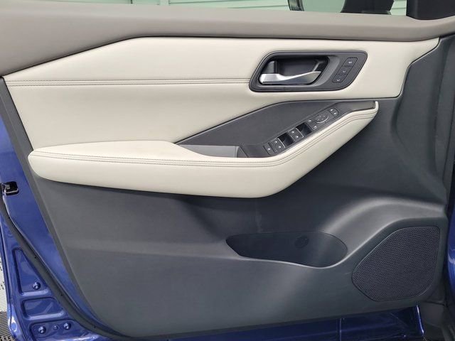 Used 2022 Nissan Rogue SL w/ SL Premium Package FWD image 18