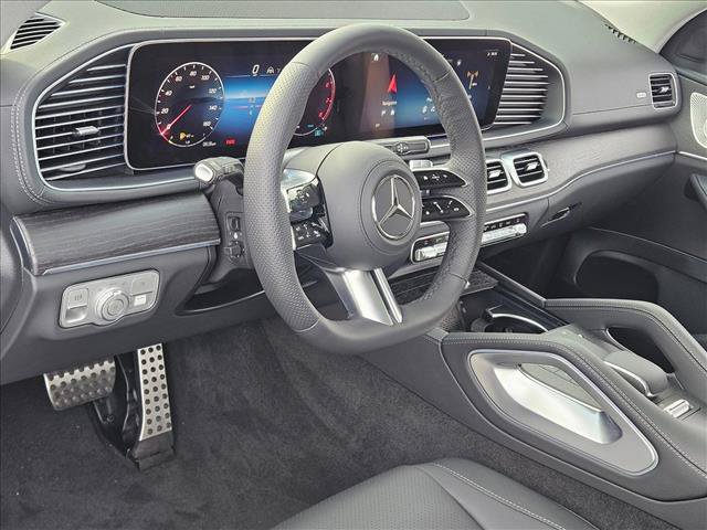 New 2026 Mercedes-Benz GLS 450 4MATIC image 3