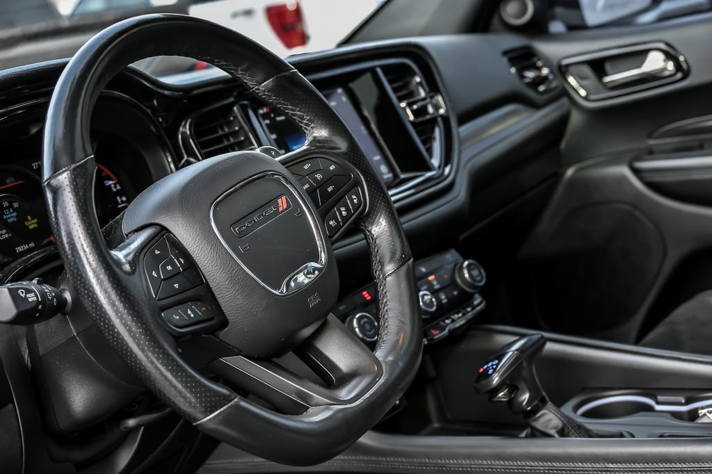 Used 2022 Dodge Durango GT image 18
