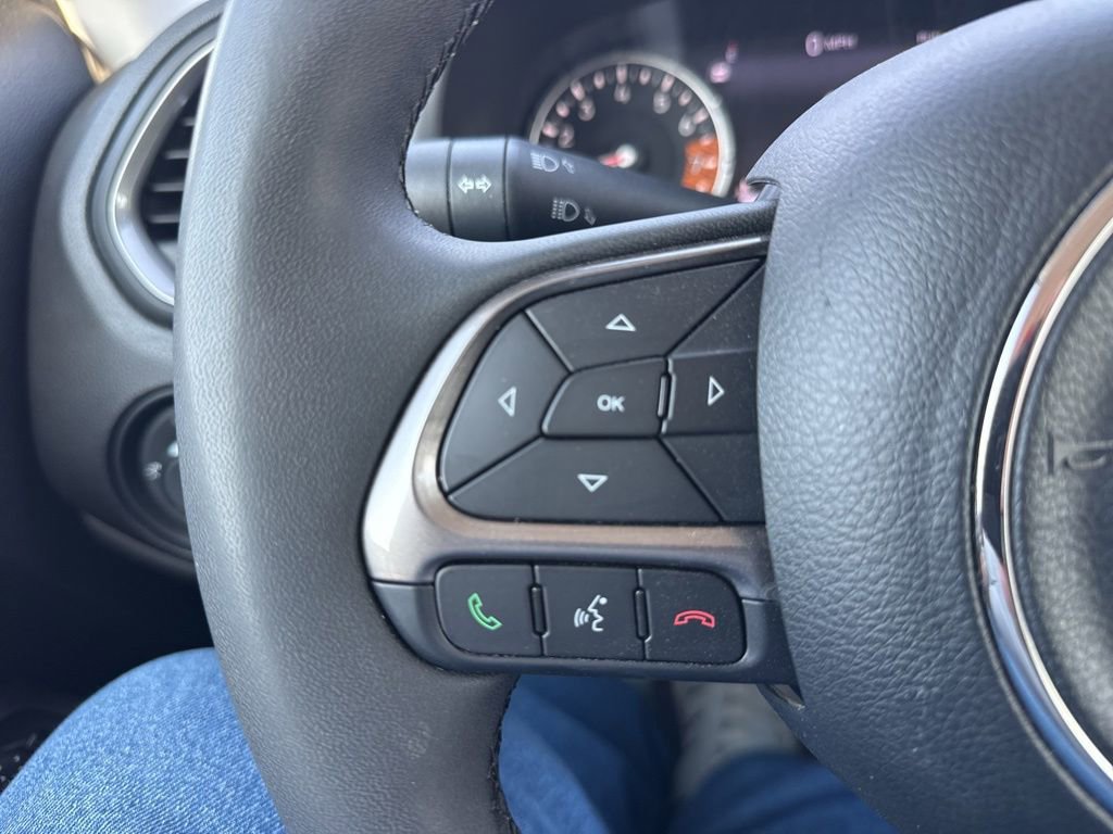 Used 2022 Jeep Renegade Latitude image 20