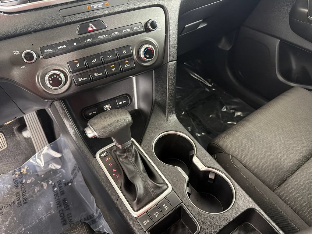 Used 2022 Kia Sportage LX AWD/4WD image 14