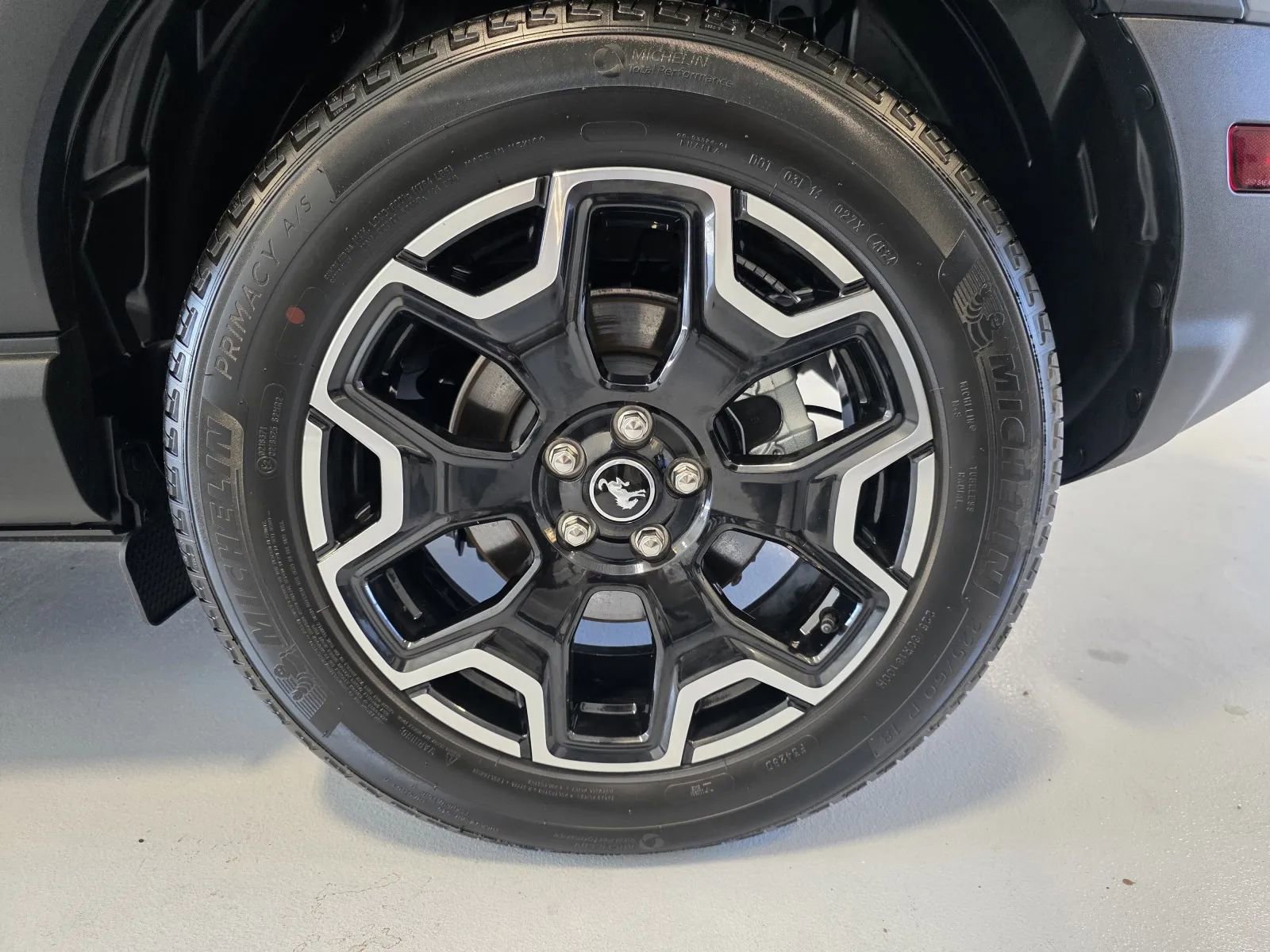 Used 2025 Ford Bronco Sport Outer Banks w/ Outer Banks Tech Package+ AWD/4WD image 44