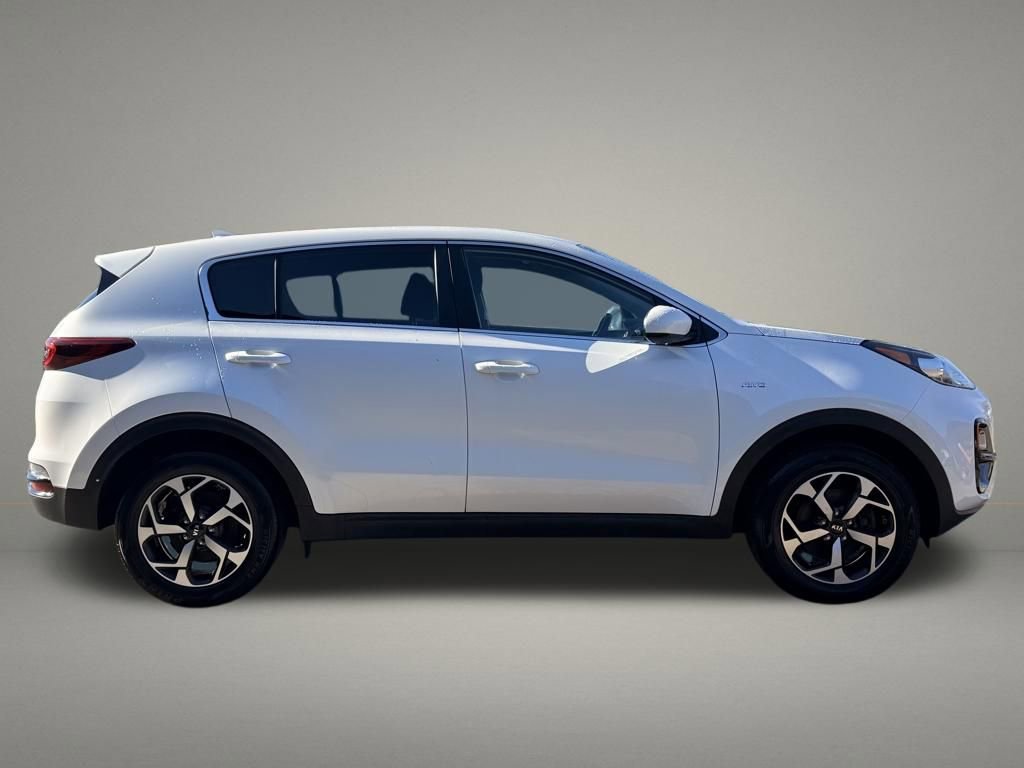 Used 2021 Kia Sportage LX image 6