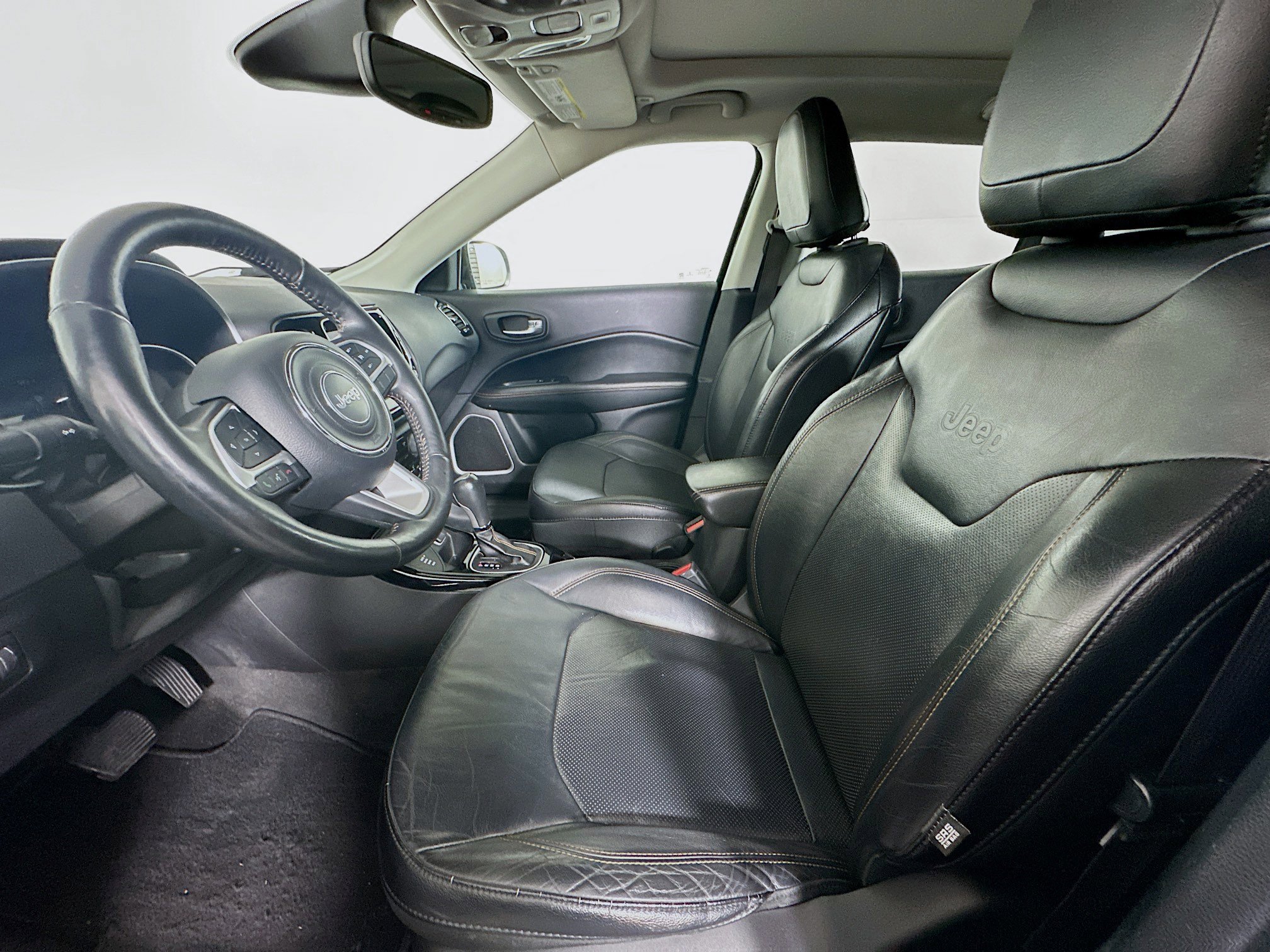 Used 2017 Jeep Compass Limited w/ Navigation Group image 13