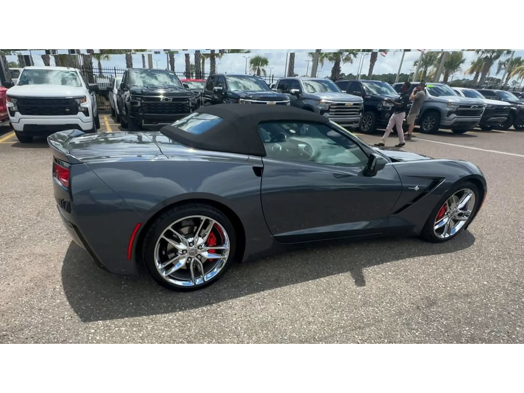 Used 2014 Chevrolet Corvette Stingray Convertible RWD image 2