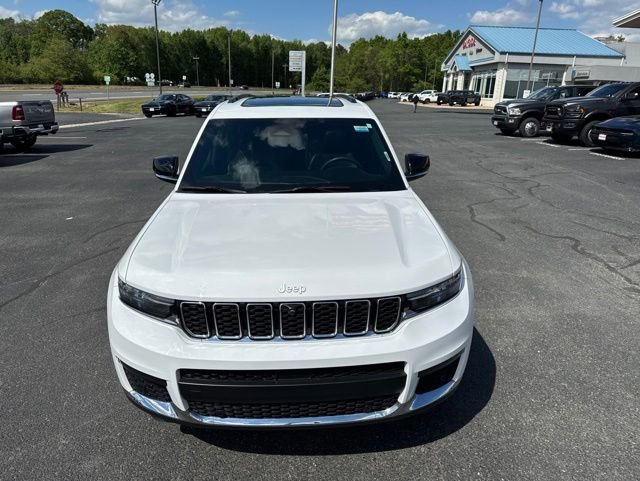 Used 2024 Jeep Grand Cherokee L Limited w/ Luxury Tech Group II AWD/4WD image 20