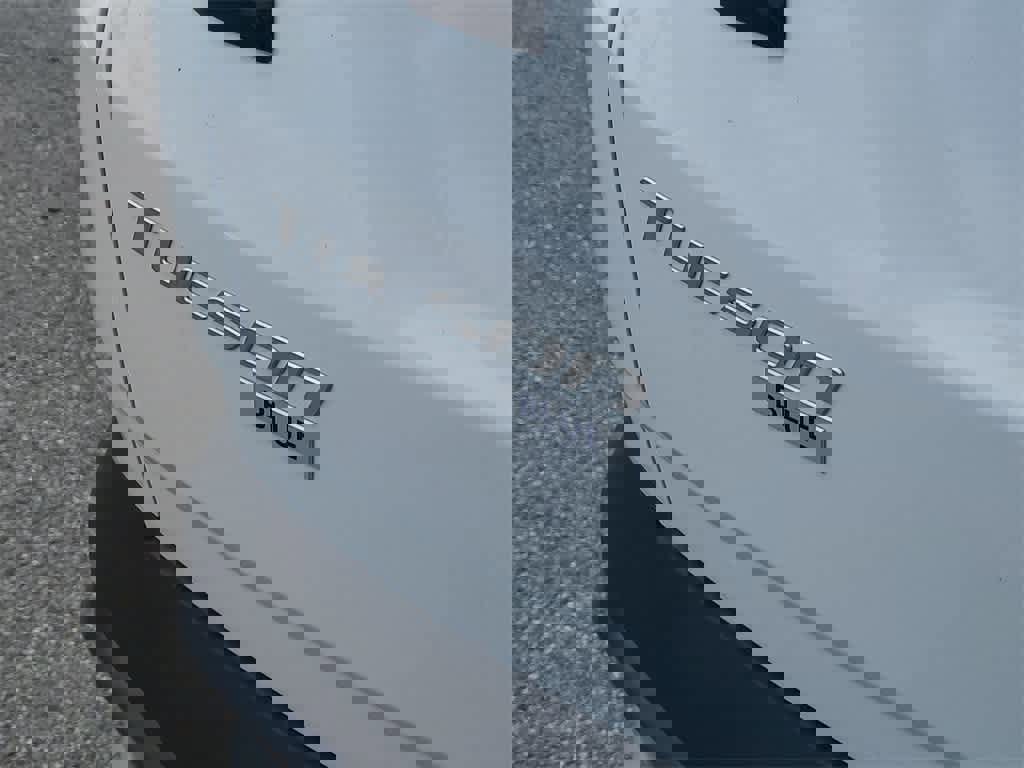 New 2026 Hyundai Tucson Blue SE image 7