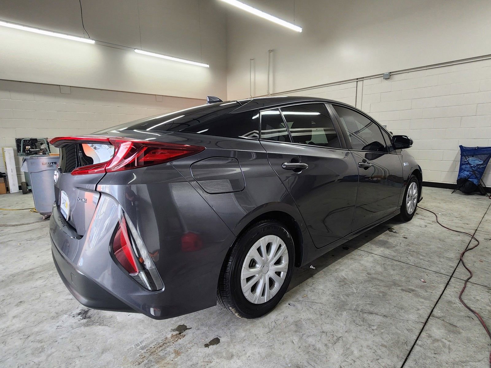 Used 2021 Toyota Prius Prime XLE image 31