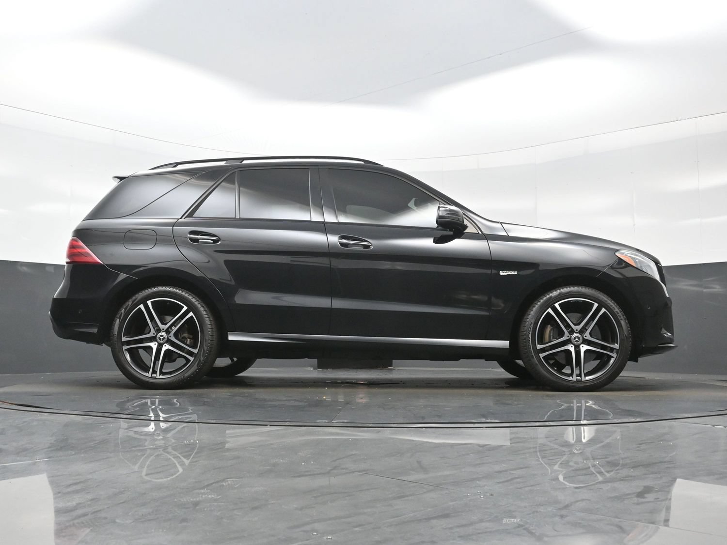 Used 2017 Mercedes-Benz GLE 43 AMG 4MATIC image 37