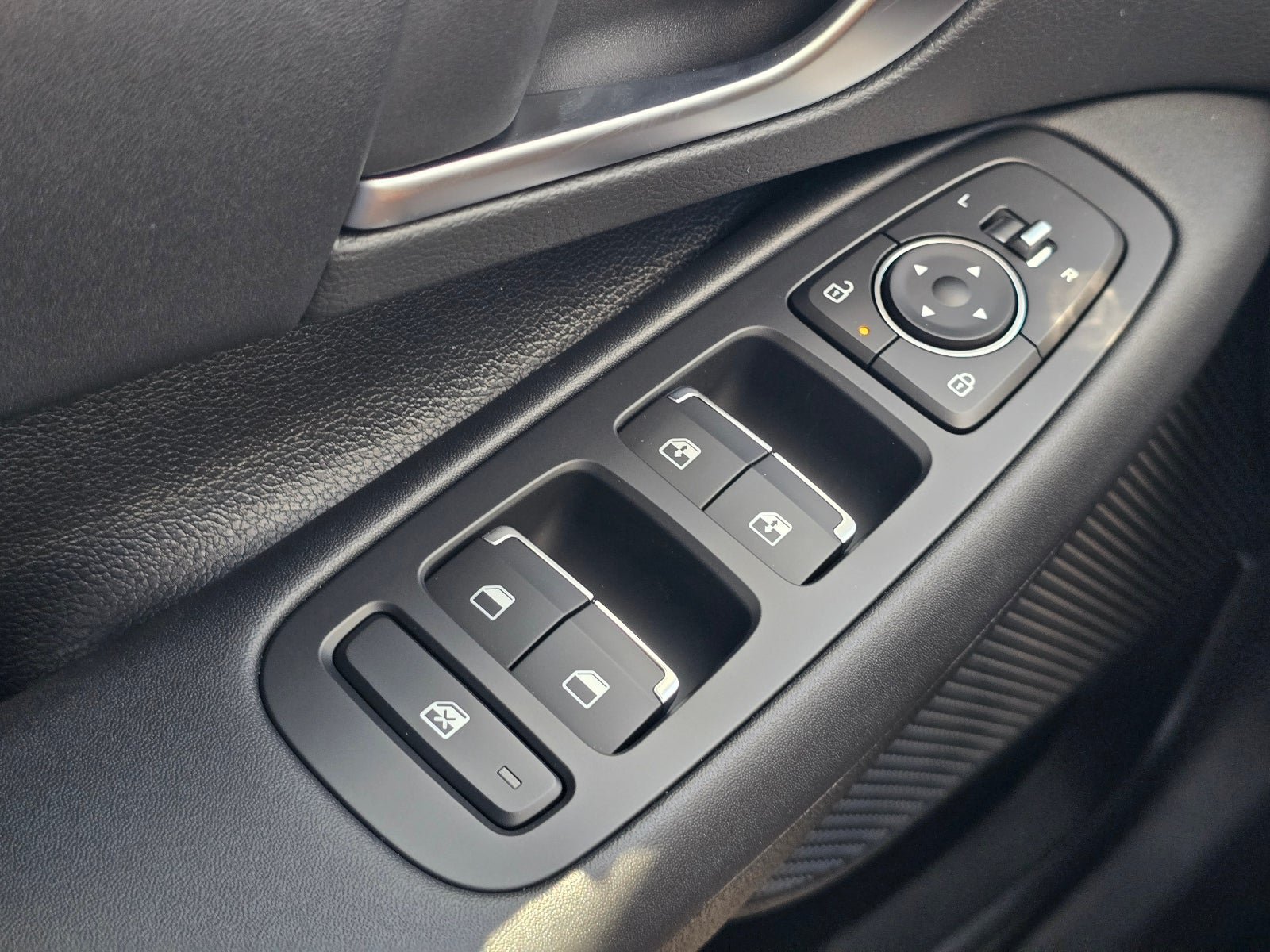 New 2026 Hyundai Sonata SEL FWD image 23