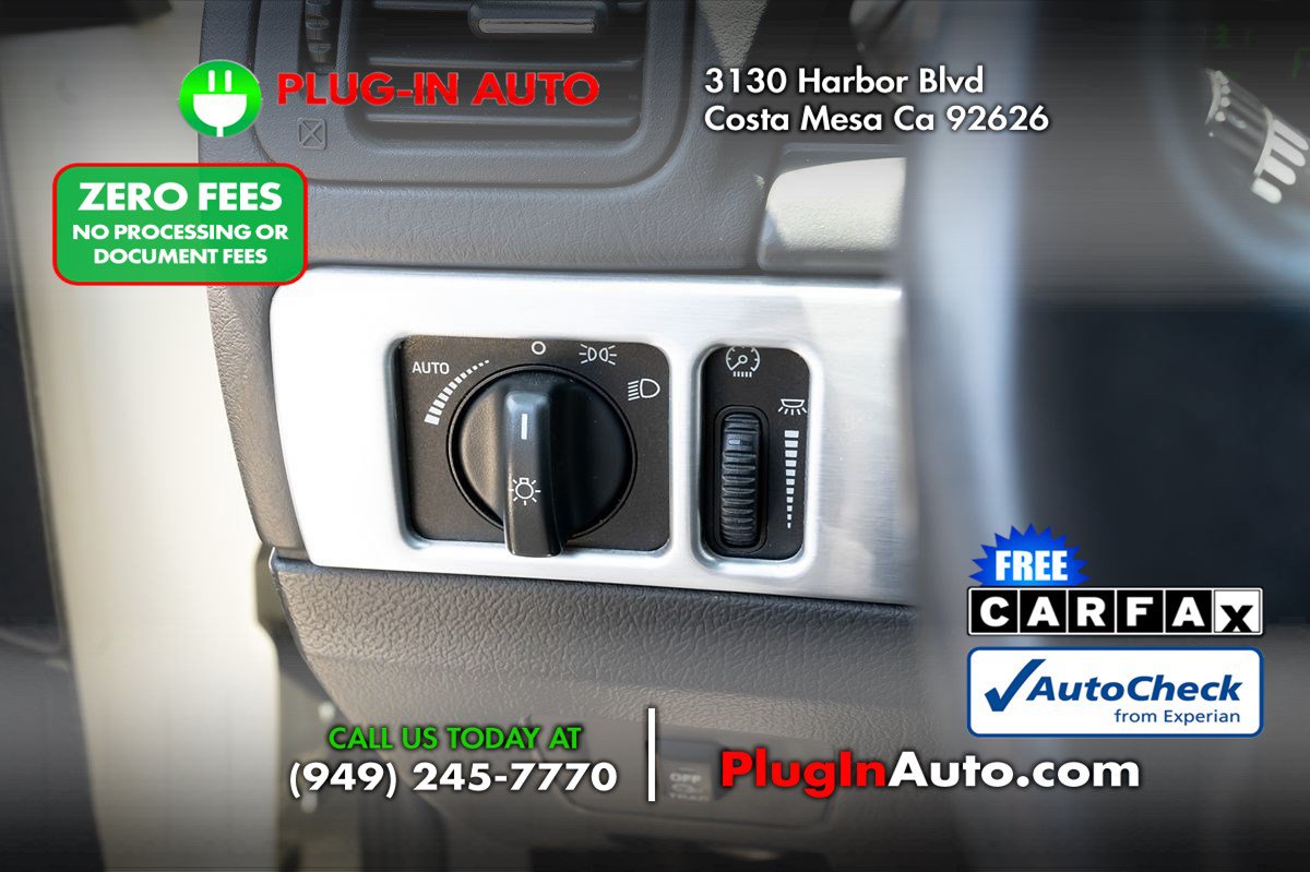 Used 2002 Ford Thunderbird RWD image 15