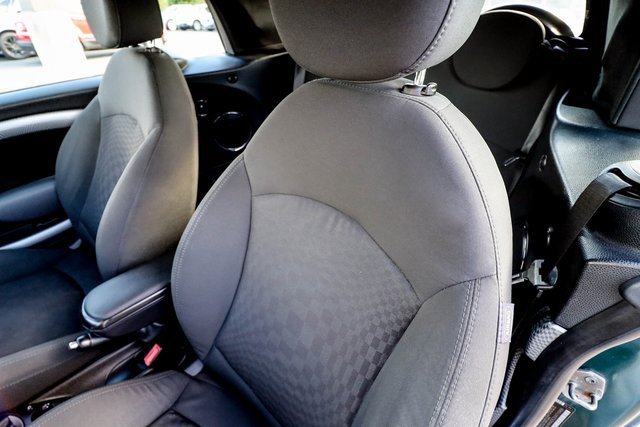 Used 2010 MINI Cooper S image 30