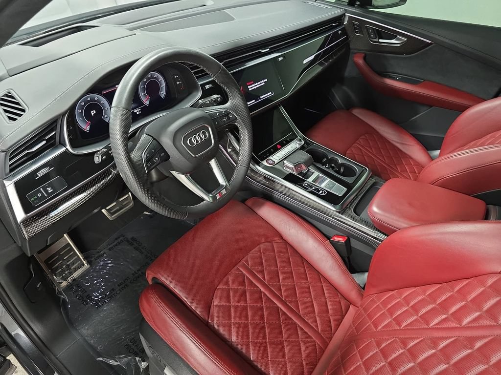 Used 2024 Audi SQ7 Prestige w/ Prestige Package AWD/4WD image 4