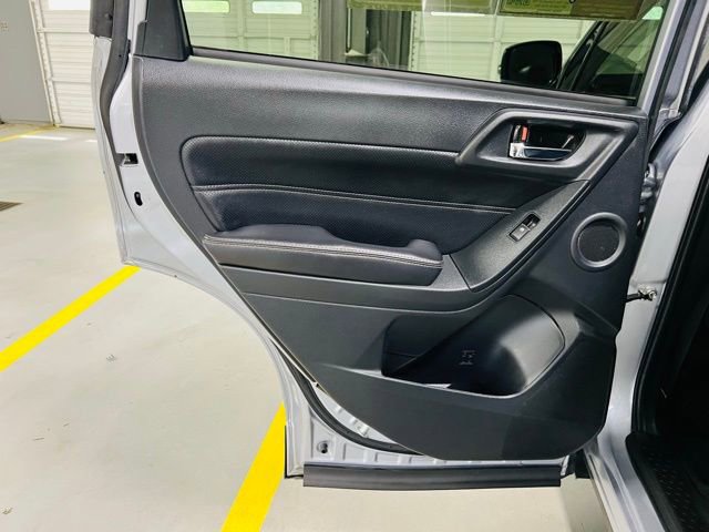 Used 2017 Subaru Forester 2.5i Touring image 27