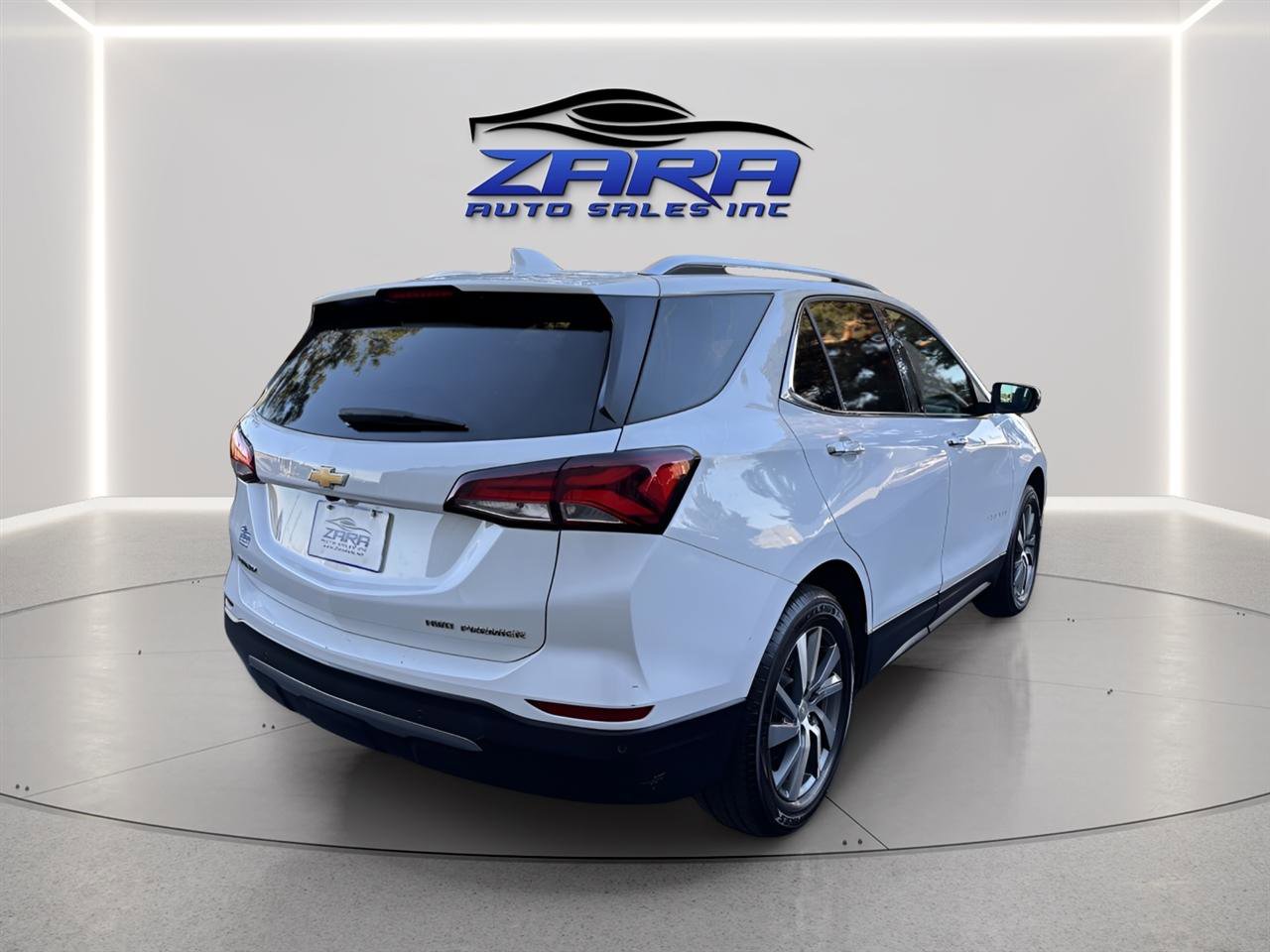 Used 2022 Chevrolet Equinox Premier image 6