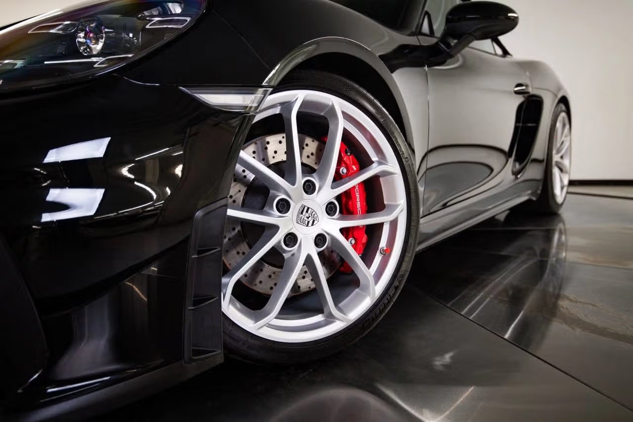 Certified 2022 Porsche 718 Boxster Spyder RWD image 12