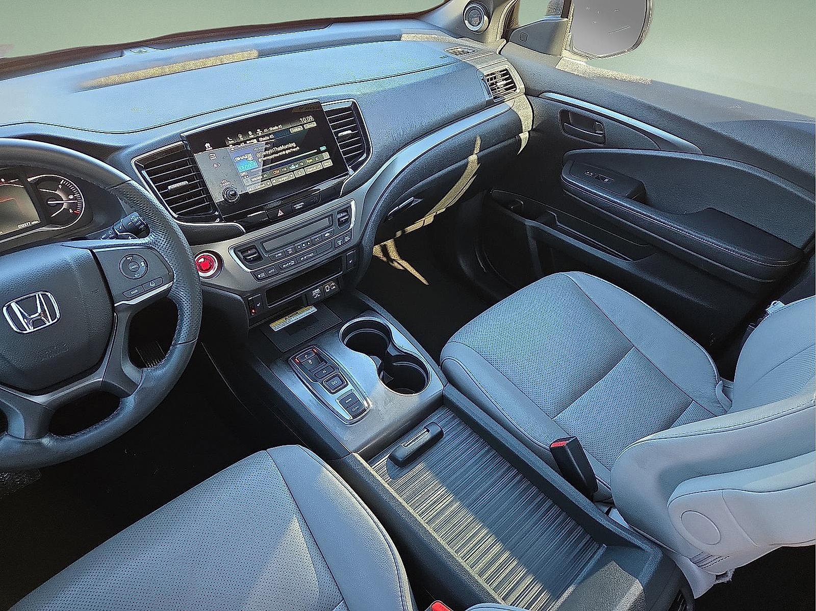 Used 2022 Honda Passport EX-L image 11