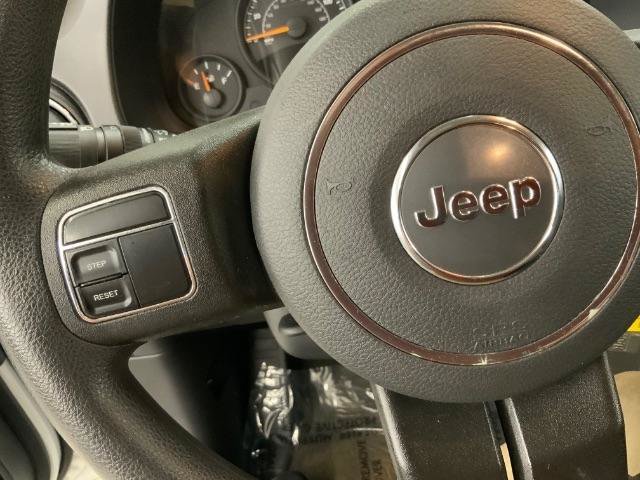 Used 2015 Jeep Compass Sport w/ Power Value Group AWD/4WD image 19
