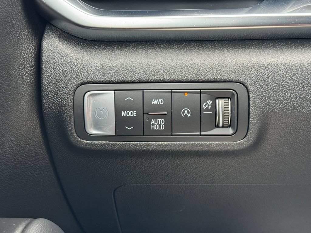 Used 2026 GMC Terrain Elevation AWD/4WD image 27