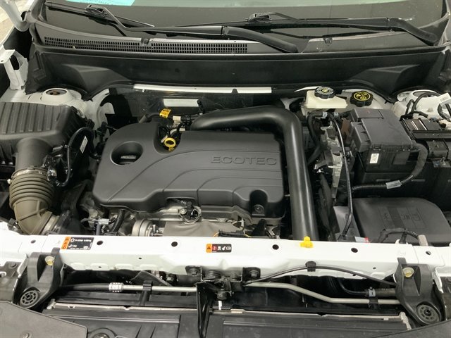 Used 2023 Chevrolet Equinox LT w/ LPO, Floor Liner Package image 9