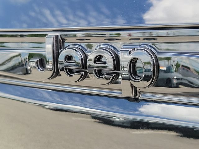 New 2026 Jeep Grand Cherokee Altitude RWD image 7