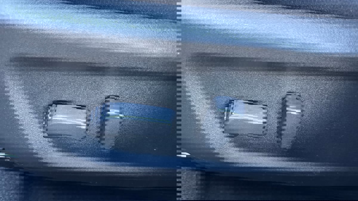 Used 2023 Nissan Altima 2.5 SV image 18