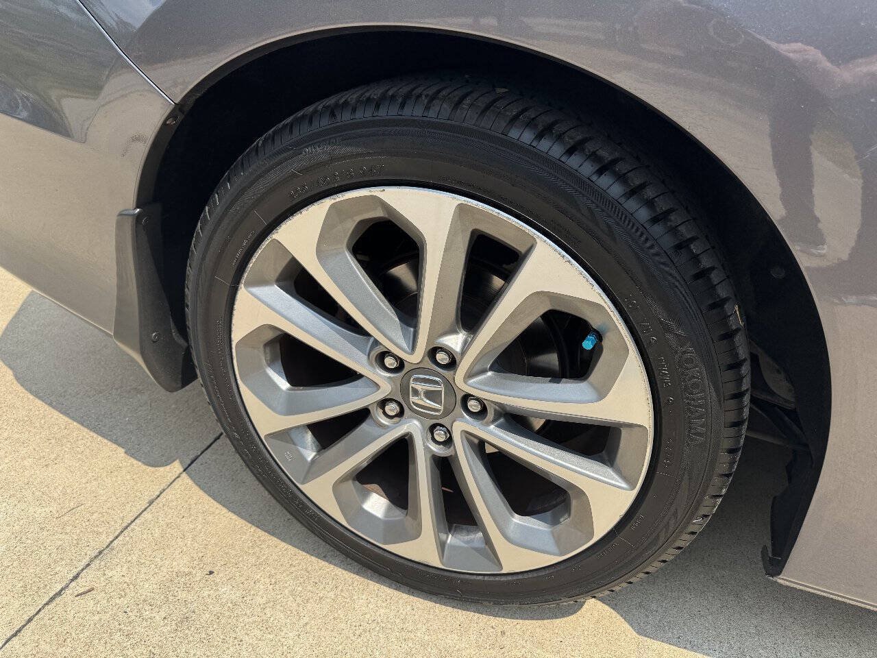 Used 2015 Honda Accord EX-L image 33