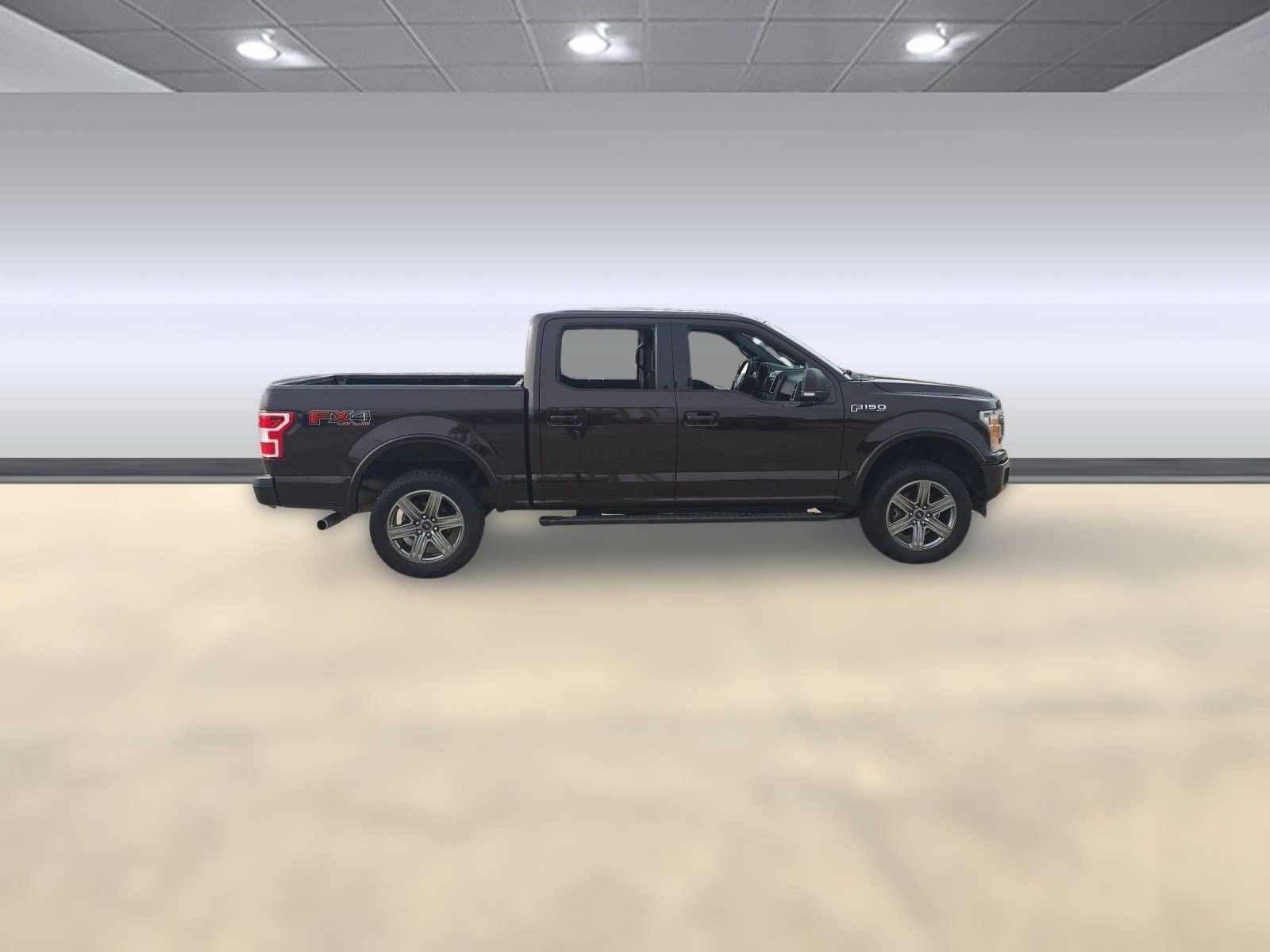Used 2018 Ford F150 XLT w/ Equipment Group 302A Luxury image 8