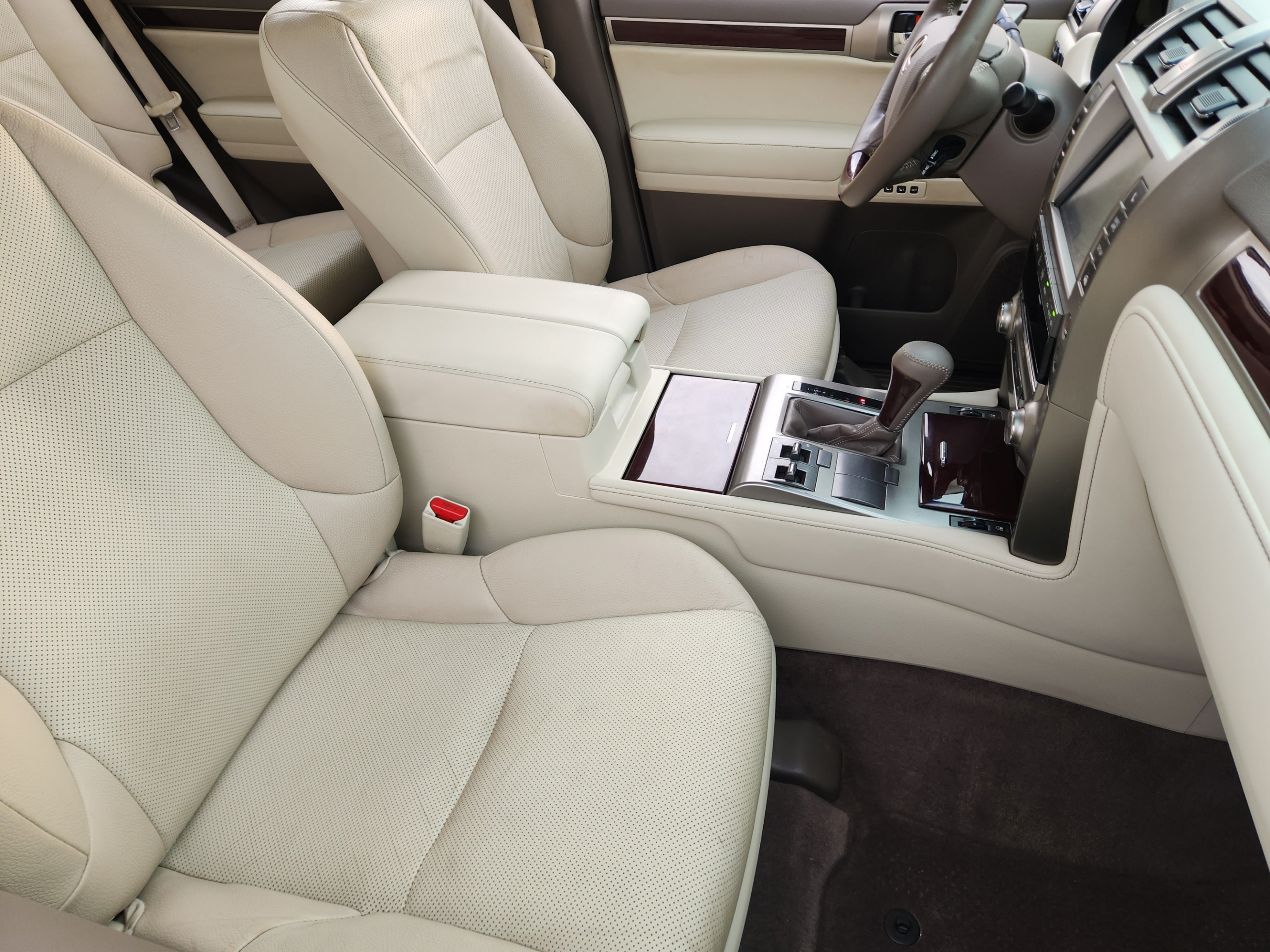 Used 2019 Lexus GX 460 Premium w/ Premium Package AWD/4WD image 6