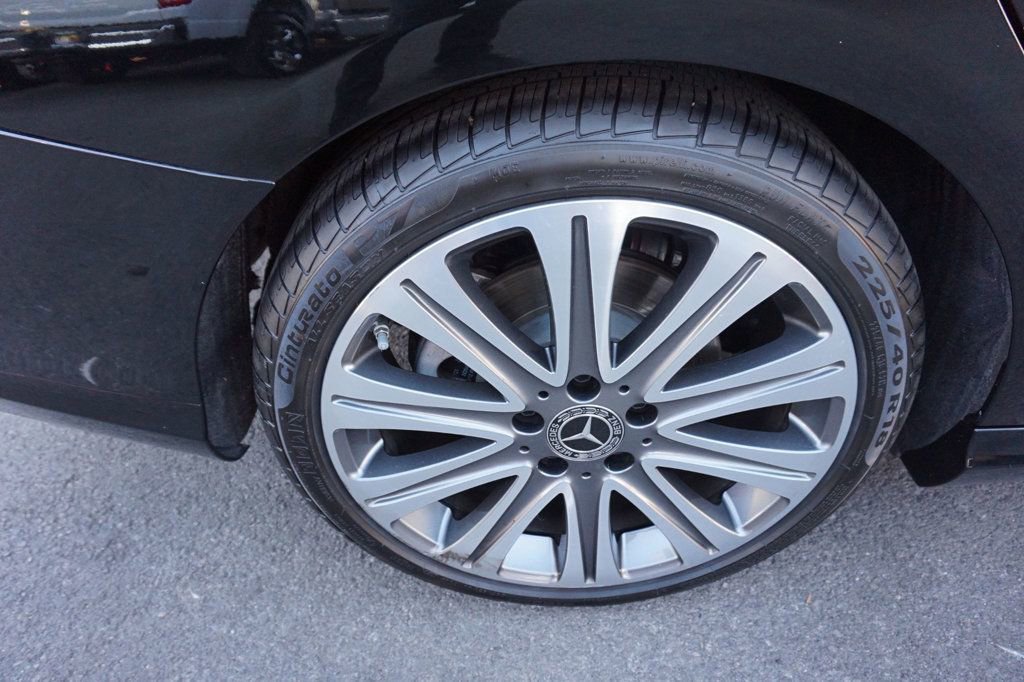 Used 2019 Mercedes-Benz CLA 250 image 13