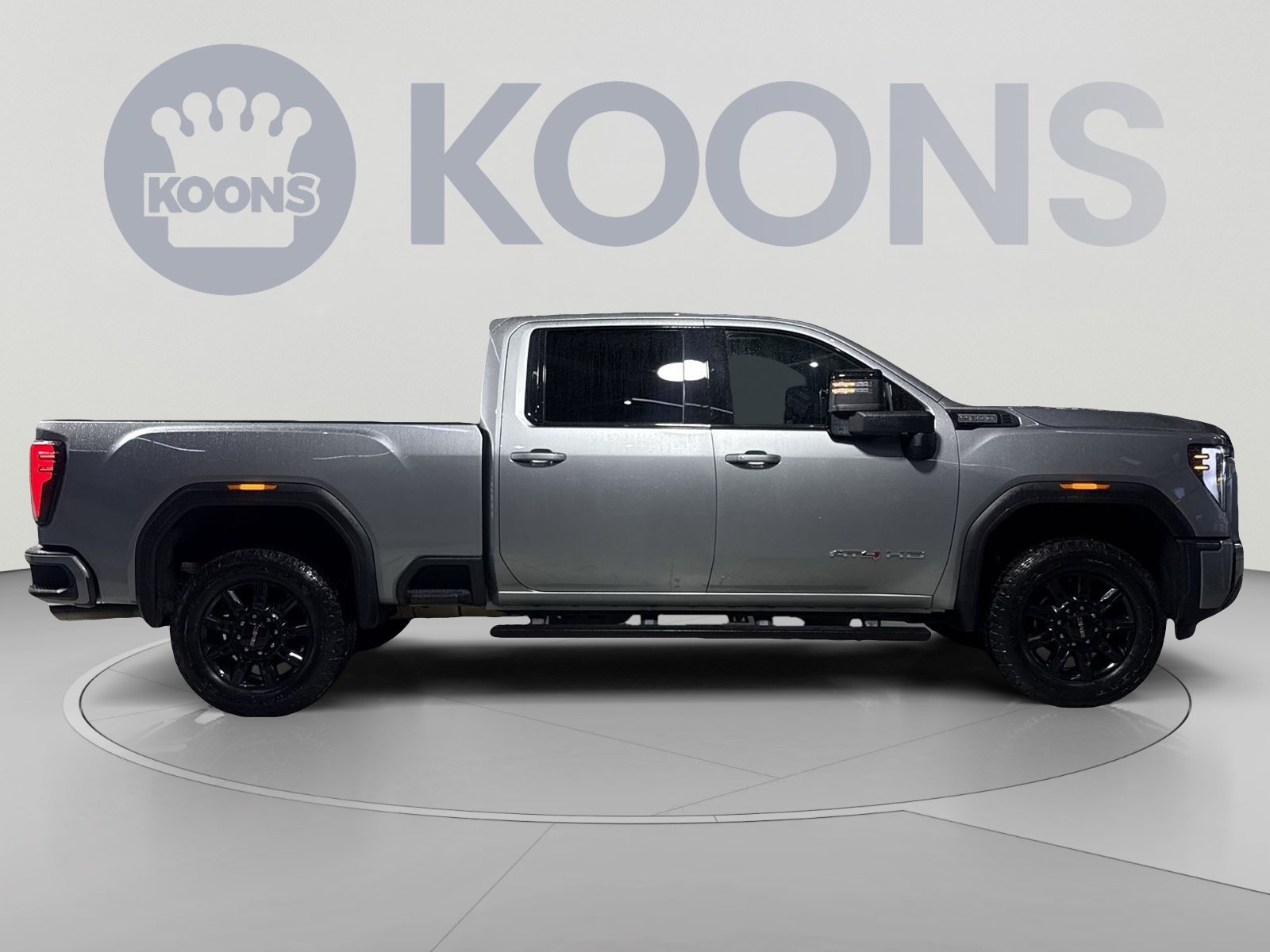 Used 2025 GMC Sierra 2500 AT4 w/ AT4 Preferred Package AWD/4WD image 12