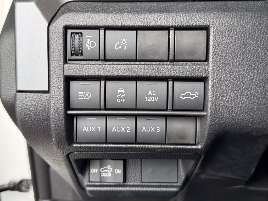 Used 2026 Toyota Tacoma TRD Off-Road w/ TRD Off Road Premium Package AWD/4WD image 15