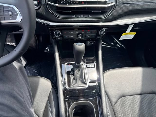 New 2026 Jeep Compass Latitude AWD/4WD image 12