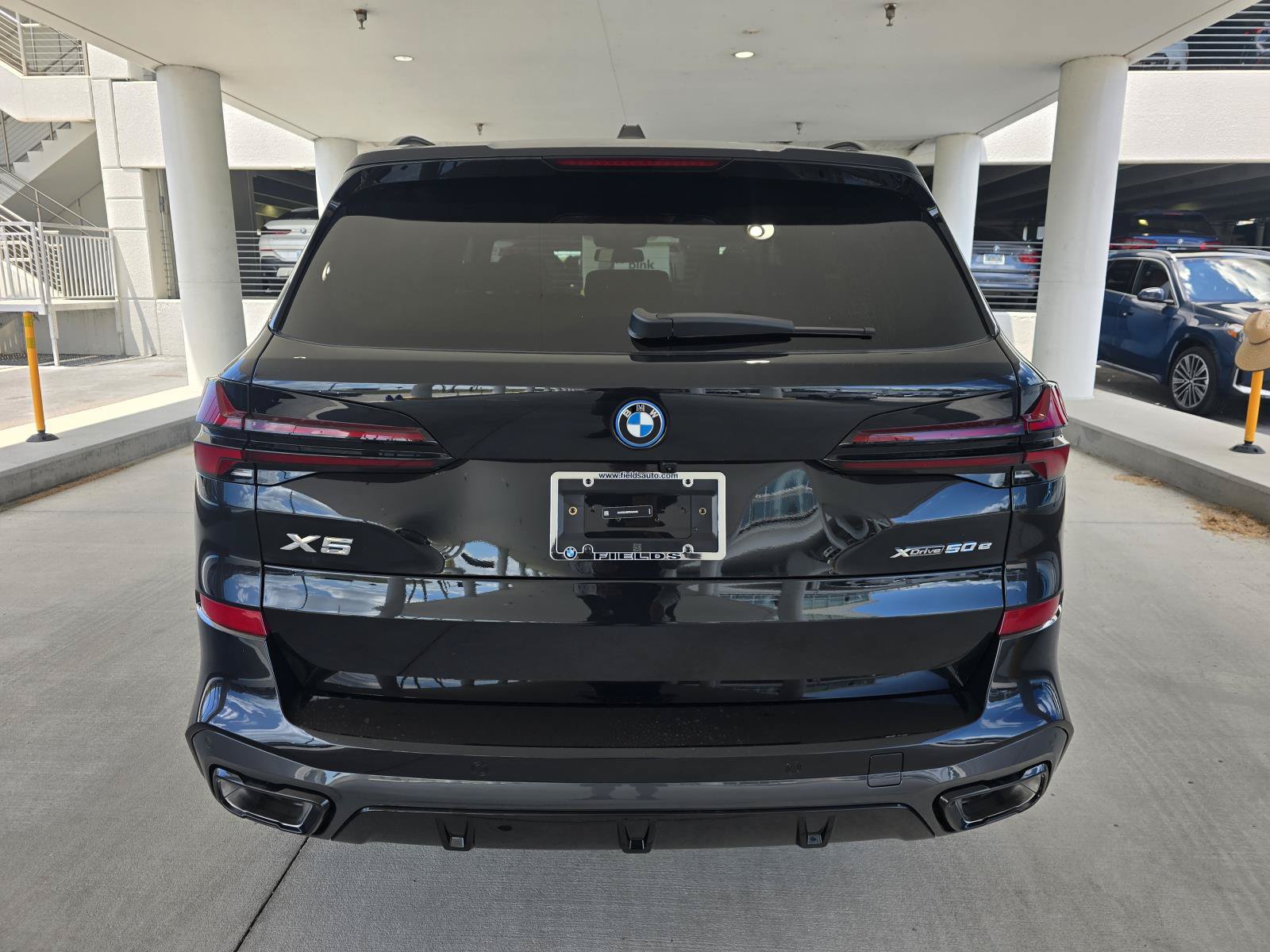 New 2026 BMW X5 xDrive50e w/ Executive Package AWD/4WD image 4