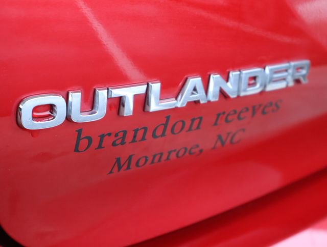 Used 2022 Mitsubishi Outlander SEL image 48