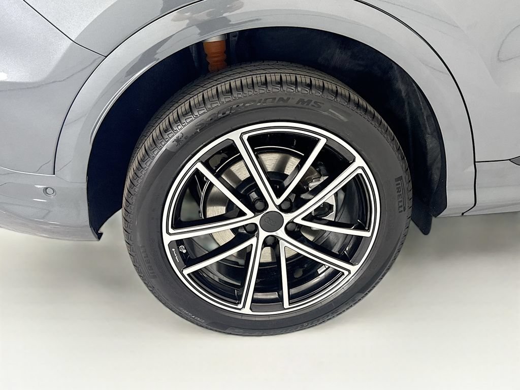 Used 2026 Audi Q5 Premium Plus AWD/4WD image 32
