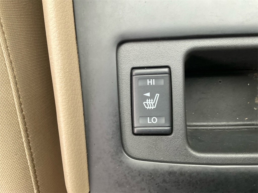 Used 2017 Nissan Altima 2.5 SV w/ Convenience Package image 24