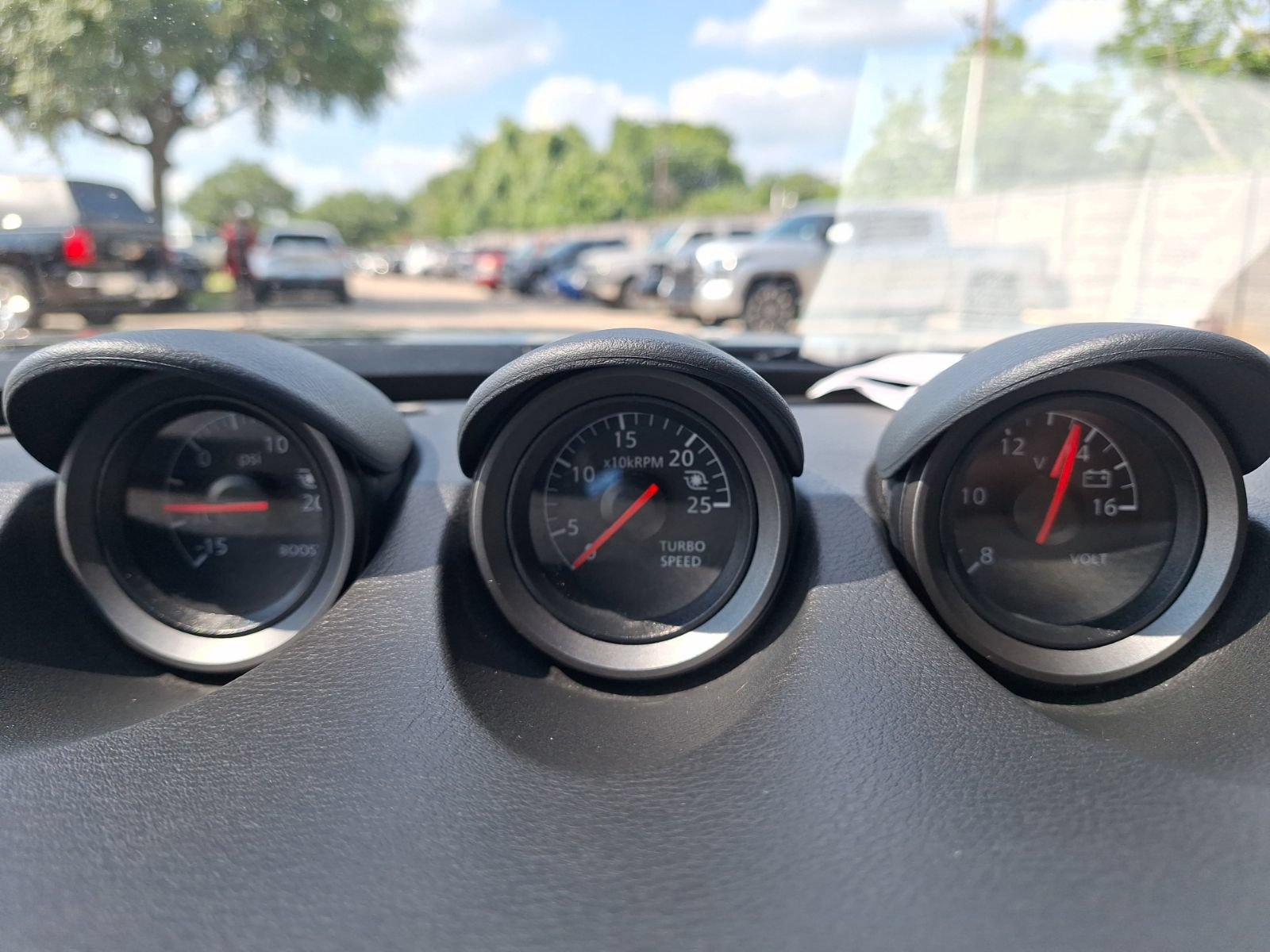 Used 2024 Nissan Z Performance w/ Floor Mat Package RWD image 28