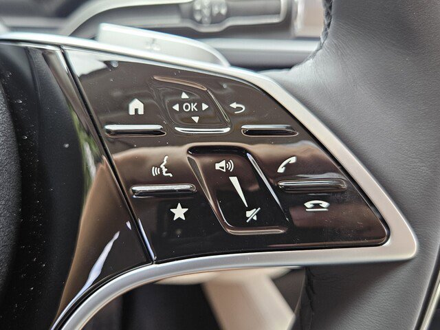 New 2026 Mercedes-Benz GLS 450 4MATIC image 44