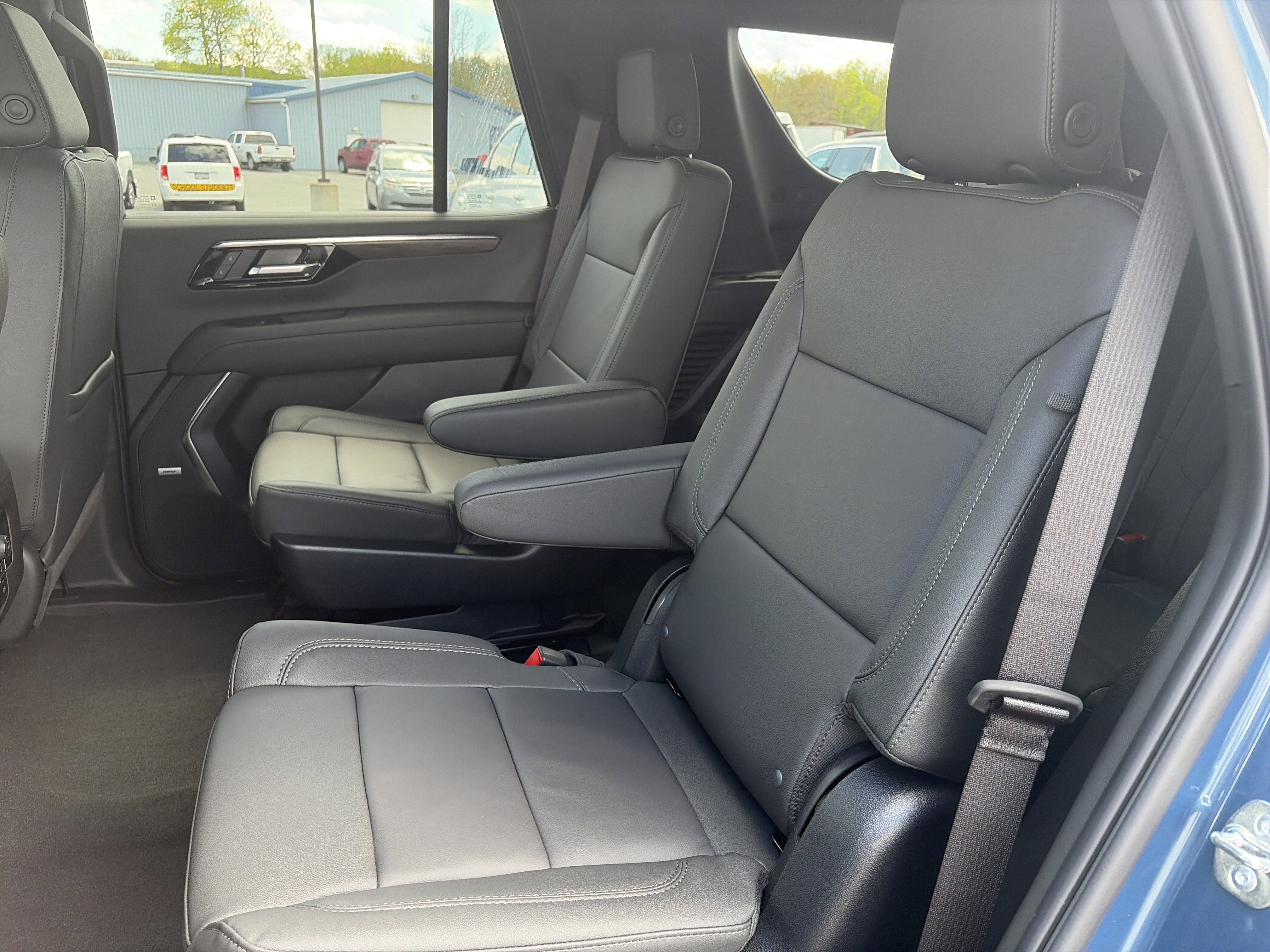 New 2026 Chevrolet Tahoe LT w/ Comfort Package AWD/4WD image 13