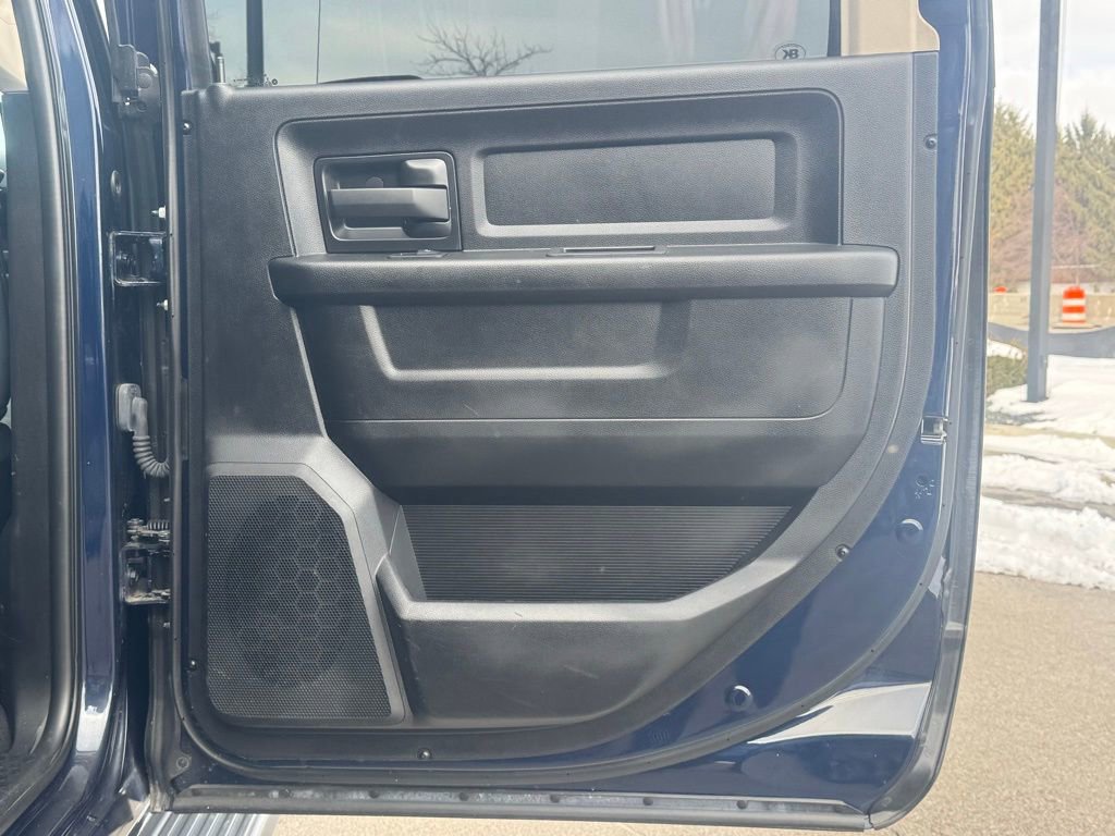 Used 2018 RAM 2500 Tradesman w/ Chrome Appearance Group image 43