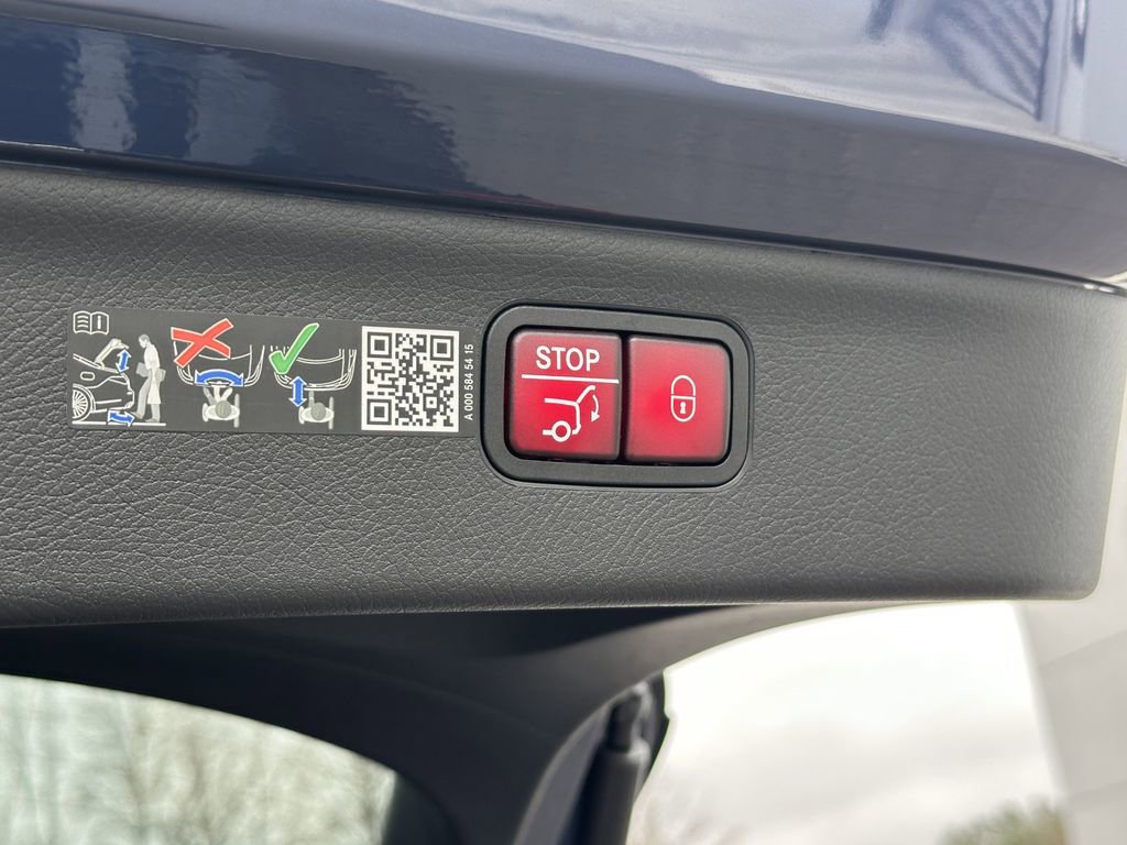 New 2026 Mercedes-Benz EQS 400 4MATIC SUV image 22